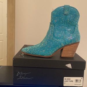 Betsy Johnson glitter boots